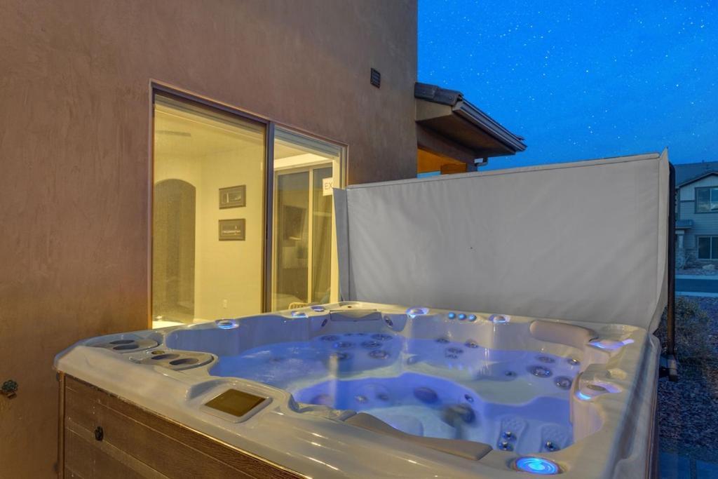 2065 Zion Village Xbox, Two Living Rooms, Lazy River, Sleeps 19, X-Box Hurricane Εξωτερικό φωτογραφία