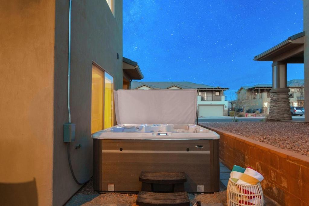 2065 Zion Village Xbox, Two Living Rooms, Lazy River, Sleeps 19, X-Box Hurricane Εξωτερικό φωτογραφία