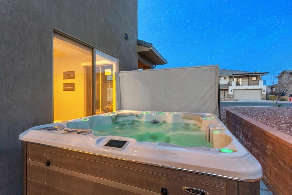 2065 Zion Village Xbox, Two Living Rooms, Lazy River, Sleeps 19, X-Box Hurricane Εξωτερικό φωτογραφία